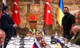 Turcia a evaluat posibilitatea unor negocieri între Ucraina și Rusia