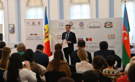 В Кишиневе прошел молдоазербайджанский форум приуроченный к 100летию Гейдара Алиева 