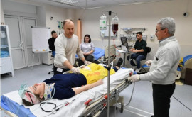 Chirurgi din Republica Moldova participă la un curs de instruire organizat de OMS
