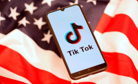 Și Statele Unite interzic TikTok pe telefoanele angajaţilor din toate agenţiile federale