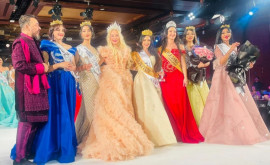 Миссис Вселенная Ближний Восток Уроженки Молдовы приняли участие в конкурсе красоты