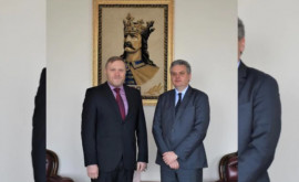Вицепремьер Олег Серебрян встретился с послом Украины в Молдове