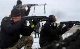 MAI al Ucrainei Nu există probleme cu controlul asupra armelor eliberate cetățenilor