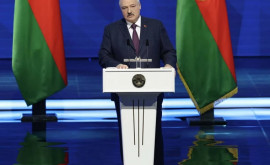 Lukașenko a propus să se declare un armistițiu în Ucraina