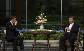 Си Цзиньпин провел неформальную встречу с Эммануэлем Макроном
