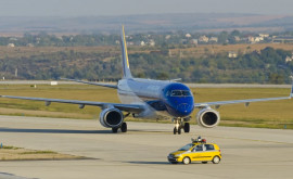 Что ждет иностранца который выпрыгнул из люка самолета чтобы избежать высылки из Молдовы