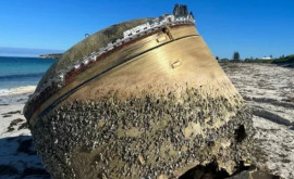Ce ar fi cilindrul misterios care a ajuns pe o plajă în Australia Experții fac dezvăluiri