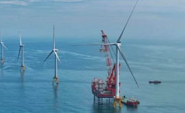La nici o lună de la ultimul record în China a fost instalată o nouă cea mai mare şi puternică turbină eoliană