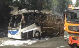Un autocar plin cu moldoveni a luat foc pe un drum din Austria Ce spune MAEIE