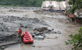 Alunecare de teren în China Bilanţul a crescut la patru morţi