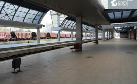 Железнодорожный вокзал сталкивается с резким сокращением пассажиропотока