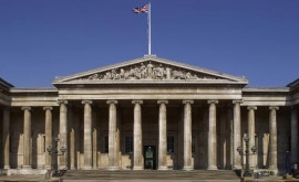 Directorul British Museum demisionează din cauza comorilor furate