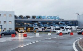 Aterizare de urgență la București Aeronava de pe cursa AntalyaPraga a raportat o problemă