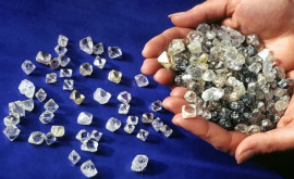 Media Țările G7 vor interzice diamantele din Rusia 