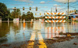 Furtuna tropicală Ophelia provoacă inundații în Statele Unite
