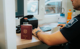 У двух пассажиров рейса МолдоваГермания выявлены поддельные документы