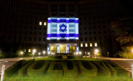 Clădirea Legislativului iluminată în culorile drapelului israelian