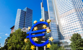 Banca Centrală Europeană vrea o atitudine mai dură împotriva magazinelor care refuză să accepte plata cu numerar