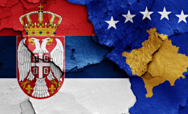 Глава Еврокомиссии призвала Сербию и Косово к нормализации отношений