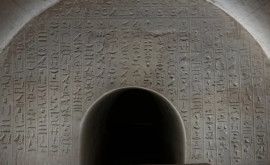Mormîntul unui scrib al faraonului decorat cu hieroglife descoperit în Egipt