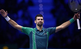 Novak Djokovic continuă să scrie istorie în tenis Sîrbul a luat al 5lea trofeu la Turneul Campionilor