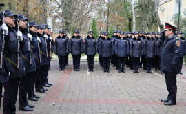 Au jurat să respecte Constituția Republicii Moldova