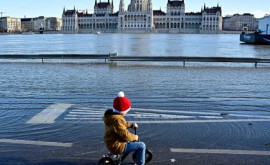 Priveliște neobișnuită la Budapesta Ce sa întîmplat cu Dunărea