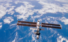Patru astronauţi europeni au ajuns pe Staţia Spaţială Internaţională la bordul unei capsule SpaceX 