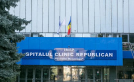 Premieră în Moldova Operație de înlăturare a neurinomului de acustic prin abord translabirintic