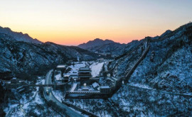 Beijingul lansează tururi cu elicopterul pe teritoriul Marelui Zid Chinezesc