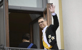 Новый президент Финляндии Александер Стубб принял присягу
