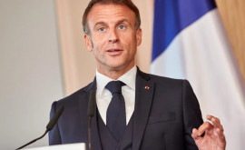 Macron reafirmă că ar putea fi necesare operaţiuni la sol