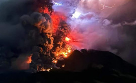 Alertă de tsunami în Indonezia şi Australia după erupţiile vulcanului Ruang