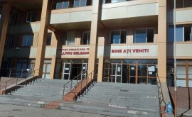 Liceul Liviu Deleanu afectat din nou de un incendiu