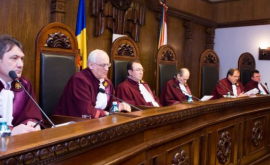 Retragerea cetățeniei lui Băsescu va fi examinată de Curtea Constituțională