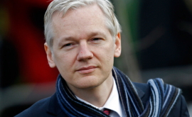 Julian Assange nu se va preda autorităților SUA