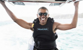 Obama încearcă unele sporturi nautice noi VIDEO