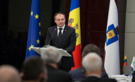 Candu Orice vector de dezvoltare a Moldovei afară de cel european este neconstituţional