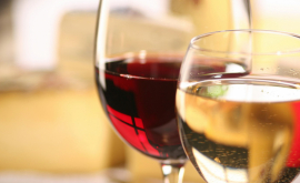 Cînd vinul va deveni în Moldova un produs alimentar