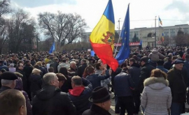 De ce cetățenii Moldovei nu ies la proteste