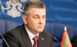 Spiritele se încing Krasnoselski deranjat de decizia CC privind trupele ruse