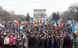 Aproape jumătate dintre moldoveni ar prefera un regim nondemocratic studiu