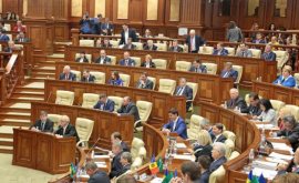 Declarații aprinse în Parlament Clarificațivă singuri în cumetria cu PD