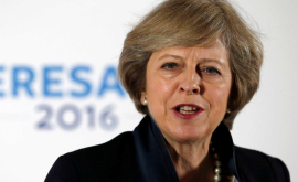 Theresa May are mandat de la regină pentru un nou guvern