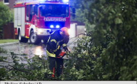 Furtună violentă în nordul Germaniei soldată cu doi morți