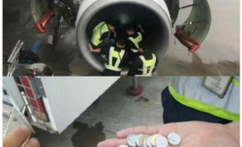 Пожилая пассажирка бросила монетки на удачу в двигатель самолета