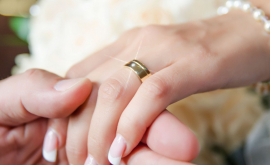15 cupluri din Chișinău șiau sărbătorit azi nunta de aur