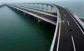 Cel mai lung pod peste mare va avea stații de alimentare pentru automobilele electrice 