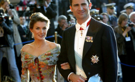 Regina Letizia ia cucerit pe britanici au numito Kate Middleton a Spaniei