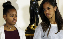 В Сети обсуждают поведение дочки Обамы на молодежном фестивале ВИДЕО